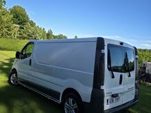 Opel Vivaro 1.9DTi 74кВт, 6-ступ. МКПП, техосмотр до 05/2027 г.