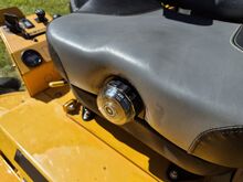 RAIDER CAB CADET ZERO TURN MURUTRAKTOR Z7