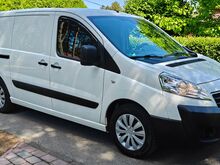 Peugeot Expert L2H1 Camper 2.0 R4 HDI 94кВт 2013 г.
