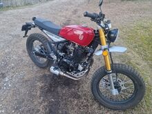 Кастомный мотоцикл Mutt Razorback 250
