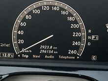 Mercedes-Benz S500 5.5 V8 285kW - W221