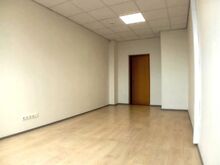 Üürile anda väike büroo Mustamäel, 18,1m2!