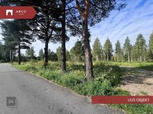 Pakkumisel Uulu külakeskuse naabruses juba välja kujunenud ja perede poolt hinnatud elamupiirkonna