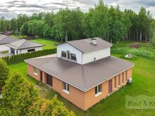 RUUMILAHENDUS

Maja suletud netopind on 184,7 m²