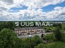 Omanäoline kodu koos sauna, kamina ja privaatse terrassiga!