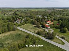 UUS HIND! Suure potentsiaaliga kinnistu Saaremaal!