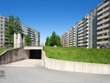 Müüa  mahukas garaažiboks Õismäe tee 150a maa-aluses garaažikompleksis