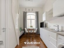 Üürile anda stiilne korter läbi kahe korruse Tartu südalinnas!



Ajalooline hoone on ehitatud 1