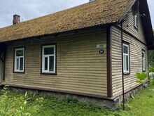 Renoveerimist vajav paarismaja