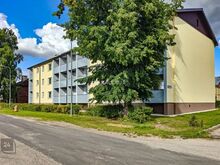 Värskelt renoveeritud kortermaja Otepää südames!