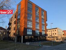 AVAR JA MULTIFUNKTSIONAALNE VITRIINAKENDEGA ÄRIPIND KALASADAMAS