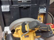 Akuketassae komplekt Dewalt DCS573NT