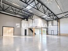 STOCK-OFFICE; 6,5 M KÕRGUS; 4×4,5 M TÕSTANDUKS; VAHENDUSTASUTA