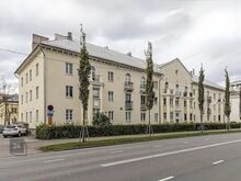 RENOVEERITUD KORTER MÖÖBLIGA, AKNAD SISEHOOVI