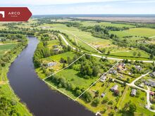 Pärnu jõe kaldal tükk suurepärast maad
