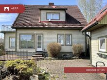Maja (129 m2) +külalistemaja (121 m2) Viljandi järve ääres!