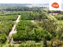 Merelähedane looduskaunis kinnistu.