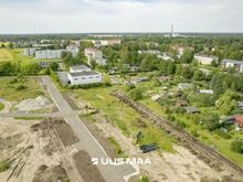 Liitumistega paarismaja krunt, hea transpordiühendusega Kehras