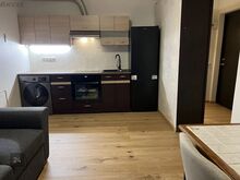 Värskelt renoveeritud keskküttega