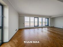 Avar 4-toaline kodu panoraamse merevaate ja 99 m² terrassiga