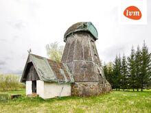 Elamumaa kinnistu Pärnu linna lähedal.