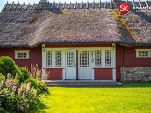 Mereäärne paradiis Saaremaal! Rookatusega maja kõrvalhoonetega!
