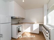 Osta vaid mööbel ja koli sisse, köögimööbel olemas.