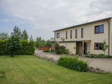 Avar ja valgusküllane paarismajaboks Laagris