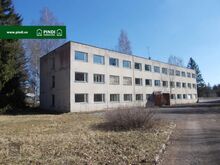 Majutushoone kanuupealinna! Jõepiir!