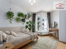 LIFTIGA MAJA, PANIPAIK JA PARKIMISKOHT