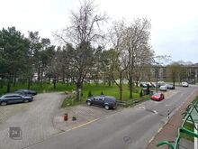 Üürile anda hea planeeringuga valgusküllane 3-toaline korter