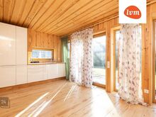 Väike hoovimaja Sindi linnas.