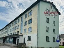 Kohtla-Järve kesklinna lähedal müüa äripind (varem oli elektripood)