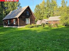 Müüa hoonestatud kinnistu Peipsiääre vallas.