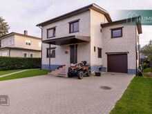 Rahulikus piirkonnas, privaatne hoov!
