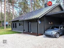 Uus maja järvekese kaldal koos kogu sisustusega