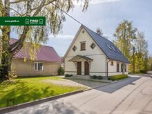 TÄIELIKULT RENOVEERITUD MAJA KESKLINNAS, 6 TUBA, MÖBLEERITUD!