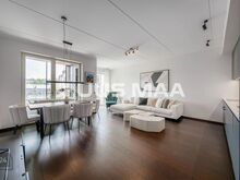 Korter on suurusega 76,2 m², millele lisandub 6,2 m² klaasitud rõdu – hinnatud lisaväärtus, m