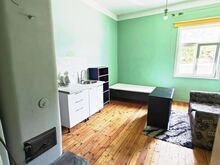 Südalinnas kööktuba ahiküttega.
