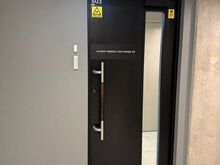 ENAMPAKKUMINE:BÜROOPIND KAHEKSA GARAAŽIKOHAGA