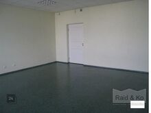 Hea asukoht! Parkimine maja ees. Juurdepääs 24/7.