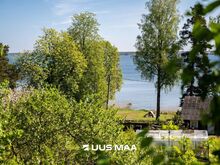 MEREVAATEGA KINNISTU