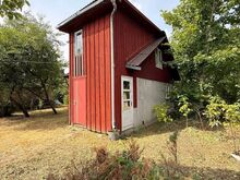 Müüa suurepärase asukohaga suvila Maardus!
Müüa 832 m² suurune aiamaa, mis asub rahulikul tupi