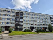 Sillamäe mikrorajoonis on müügile tulnud avar 1-toaline korter – Viru puiestee 15