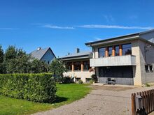 Suurepärase asukohaga kaunis kodu, ilusa aia, sauna ja garaaziga.