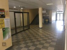 Anda üürile äripind