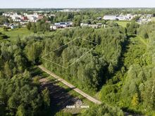 Suurepärase asukohaga kinnistu kiili keskuses!
