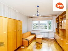 MÜÜA RAHULIKUS PIIRKONNAS ÜHETOALINE KORTER!