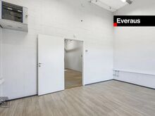 Väga heas asukohas stock-office äripind!