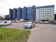 Merepoolne äripind Ahtri 8 büroohoones